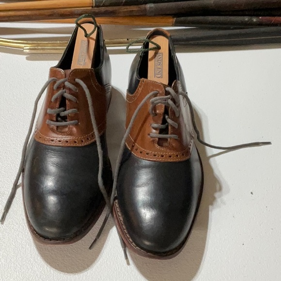 Like New! Men’s size 10M Cole Haan Oxford Shoe - Picture 1 of 5